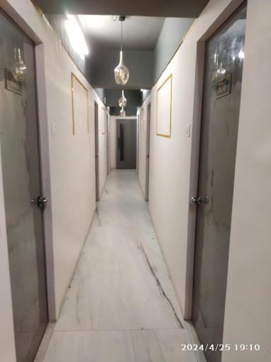 Hotel Vrc Mumbai Luaran gambar