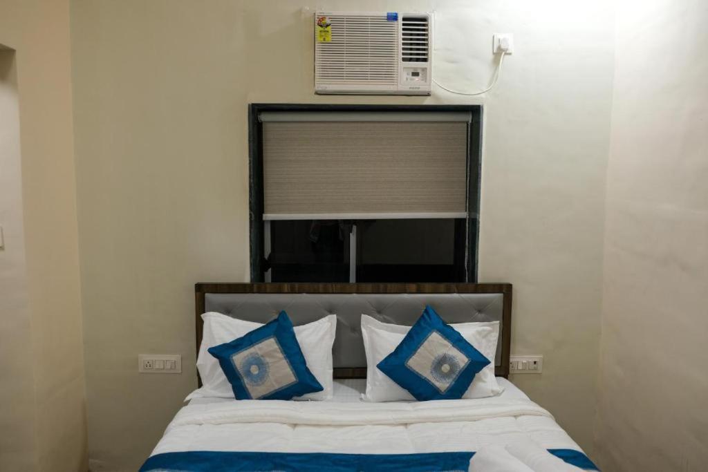 Hotel Vrc Mumbai Luaran gambar